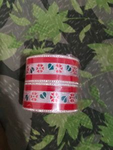 red chuda bangles