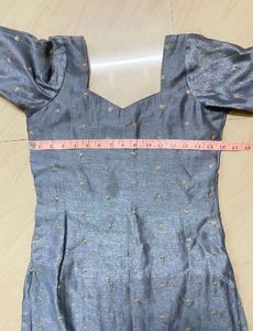 Elegant Blue Embroidered Kurta