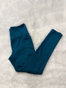 Danskin drifit workout Teal High-Waisted Leggings