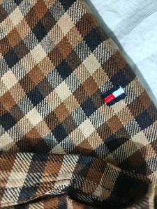 Tommy Hilfiger Plaid Button-Down Shirt