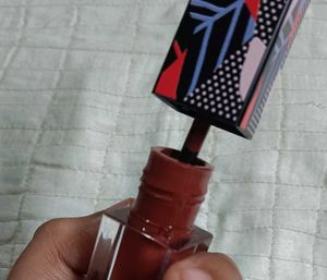 KIRO Lipgloss