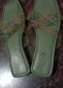 Beautiful Floral Design Flat Sand
