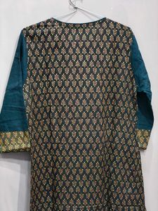 Elegant Teal and Gold Printed Kurta