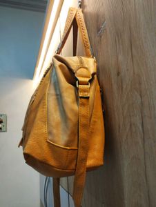 Mustard Yellow Shoulder Bag with Tassels💥