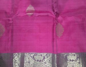 Gorgeous kanchi pattu saree-Lotus/Pistachio