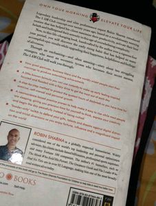 The 5 AM Club by Robin Sharma