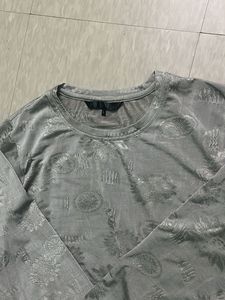 Full sleeves top