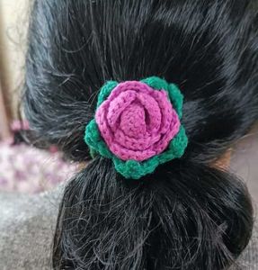 Crochet Flower Hair Tie