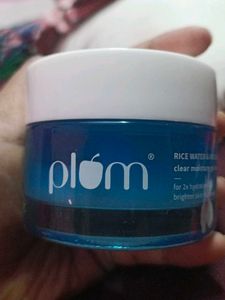 Plum Rice Water Niacinamide Gel Cream
