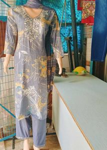 Gotapati Embroidery Work Kurti Set For Women