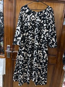 Black &amp; White Print Dress