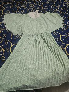 summer friendly middy dress