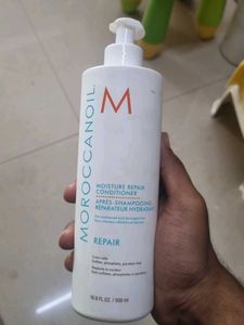 Moroccanoil Moisture Repair Conditioner