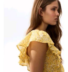 Yellow Floral Print Puff Sleeve Top