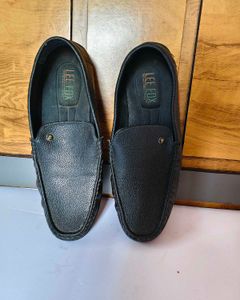 Men's Black Leather Loafers