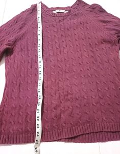 🧶 Burgundy Cable Knit V-Neck Sweater 🧶