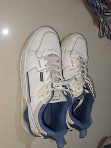 Men's White & Blue Sneakers