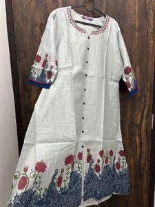 Elegant Embroidered Kurta