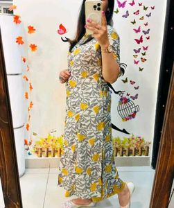 Chic Floral Print Kurti with Pants