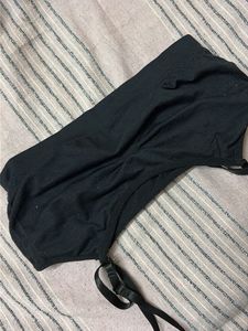 Black Sports Bra