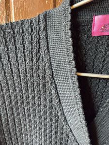 Vintage Sleeveless Cardigan Vest