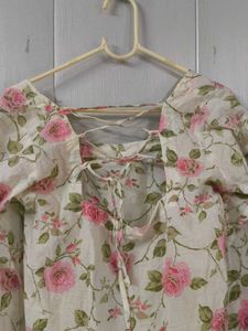 Floral Print Square Neck Top