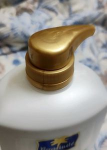 1.2 Litre Parachute Coconut &amp; Alovera Shampoo