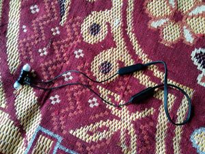 JBL TUNE 205BT