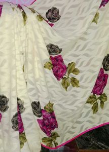 Aesthetic Cream Colour Saree