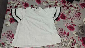 White cute butterfly Sleeve Top