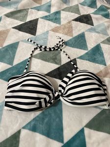 H&amp;M Striped Bikini Top