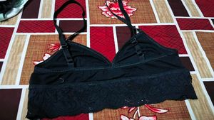 Comfortable Black Lace Trim Bralette