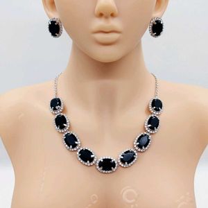 Elegant Black Stone Jewelry Set