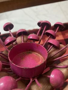 Decorative Pink Metal Flower Tealight Holder