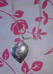 Vintage heart Silver chain necklace
