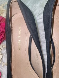 The almost new black heel