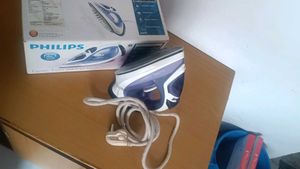 Philips Iron new condition