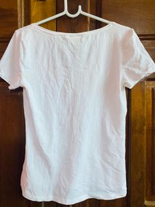 Basic Pink V-Neck T-Shirt