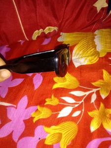 A Stylish Sunglasses For Causual And Party