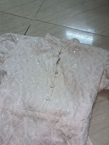 Elegant White Embroidered Kurta
