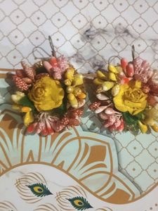 Floral Hair Clips