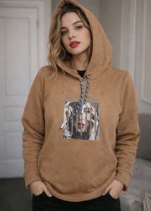Beige Graphic Hoodie Top | Soft Winter Sweatshirt
