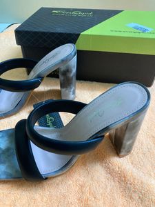 Chic Black Heeled Sandals Without Box