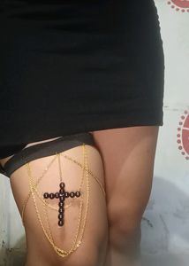 Black Pearl Legchain