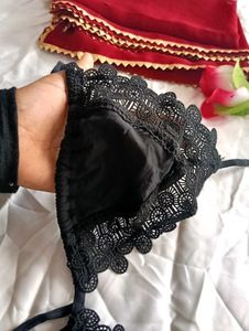 🎀BUY '1' GET '1' FREE Chic Black Bikini Top