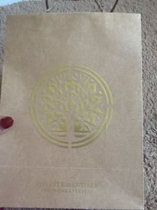forest esecials paper bag