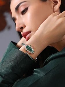 Serpentina Emerald Luxe Watch (Premium Quality)