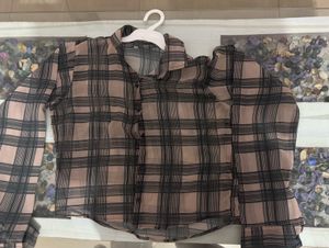 Korean style croped shirt