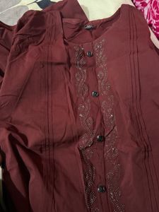 Maroon Kurta Set with Embellishments