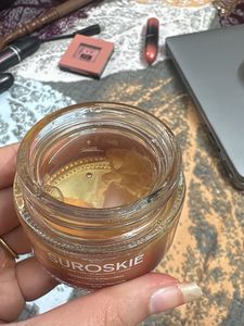 Suroskie Retexturise Face Mask